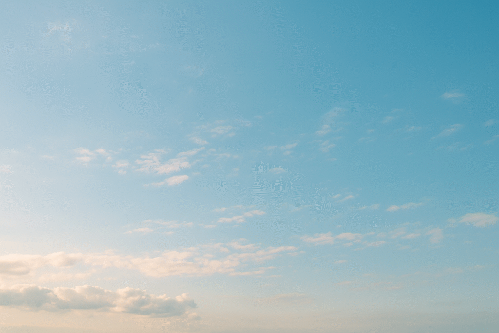 明るい空模様の写真